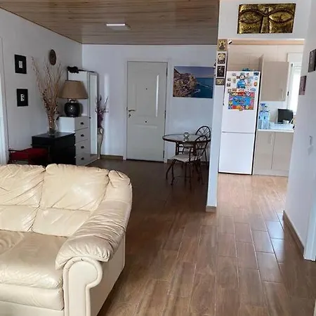 Beautiful 2-Bedroom Villa With Pool And Garden