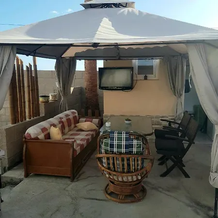 Beautiful 2-Bedroom Villa With Pool And Garden * Arona (Tenerife)